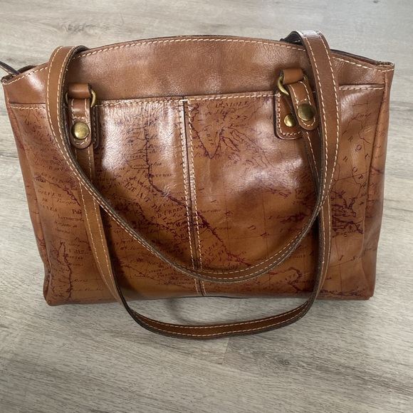 Patricia Nash Poppy Top Zip Map Tote - Picture 6 of 16